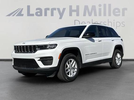 JEEP GRAND CHEROKEE 2025 1C4RJHAGXSC285791 image